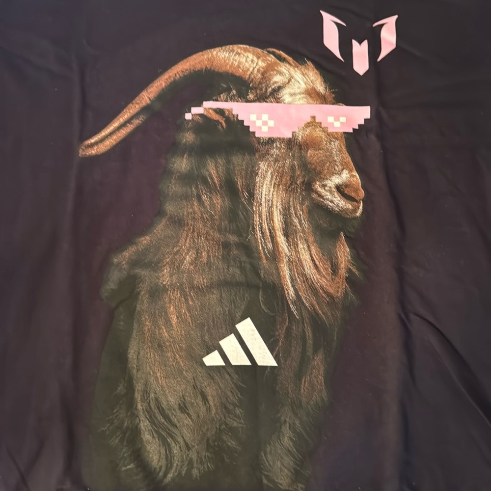 Messi Goat Tshirt. Black. Regular fit Cotton Large.